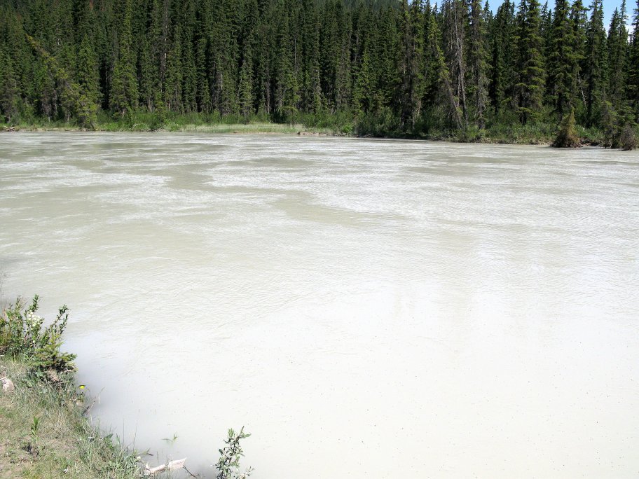 Glacial flour colouring river