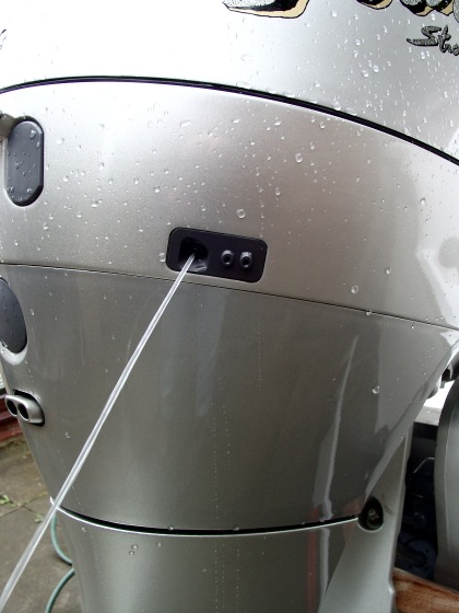 Cooling water returning