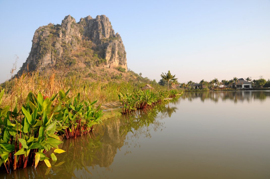 Jurassic Park Lake