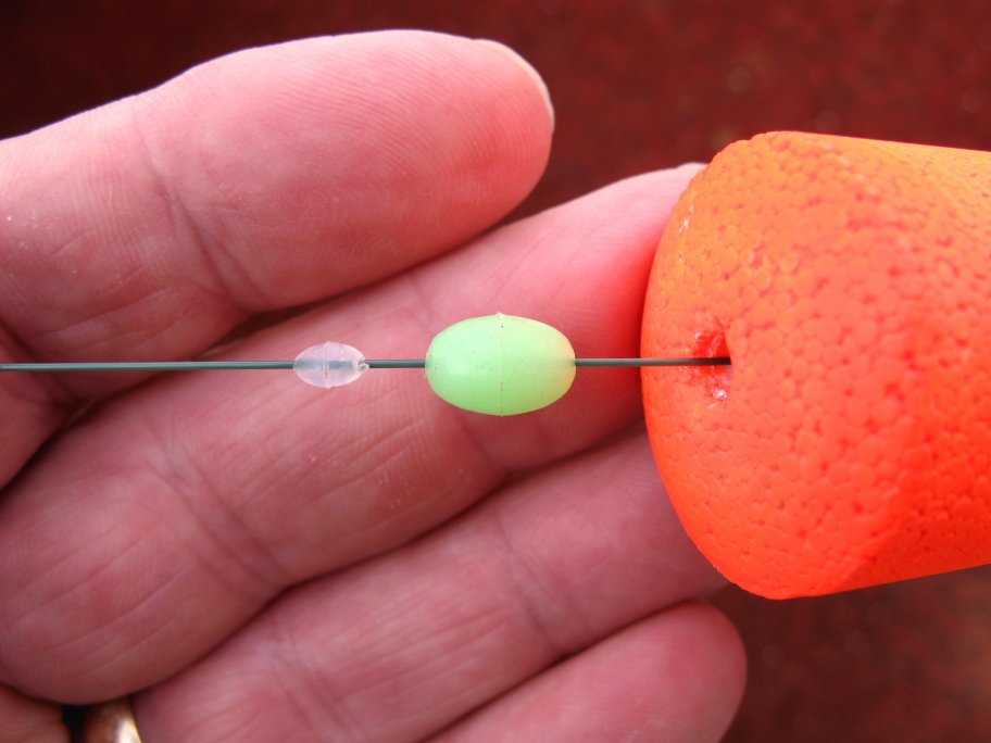 Float stopper