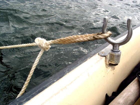 Drogue attached to row lock
